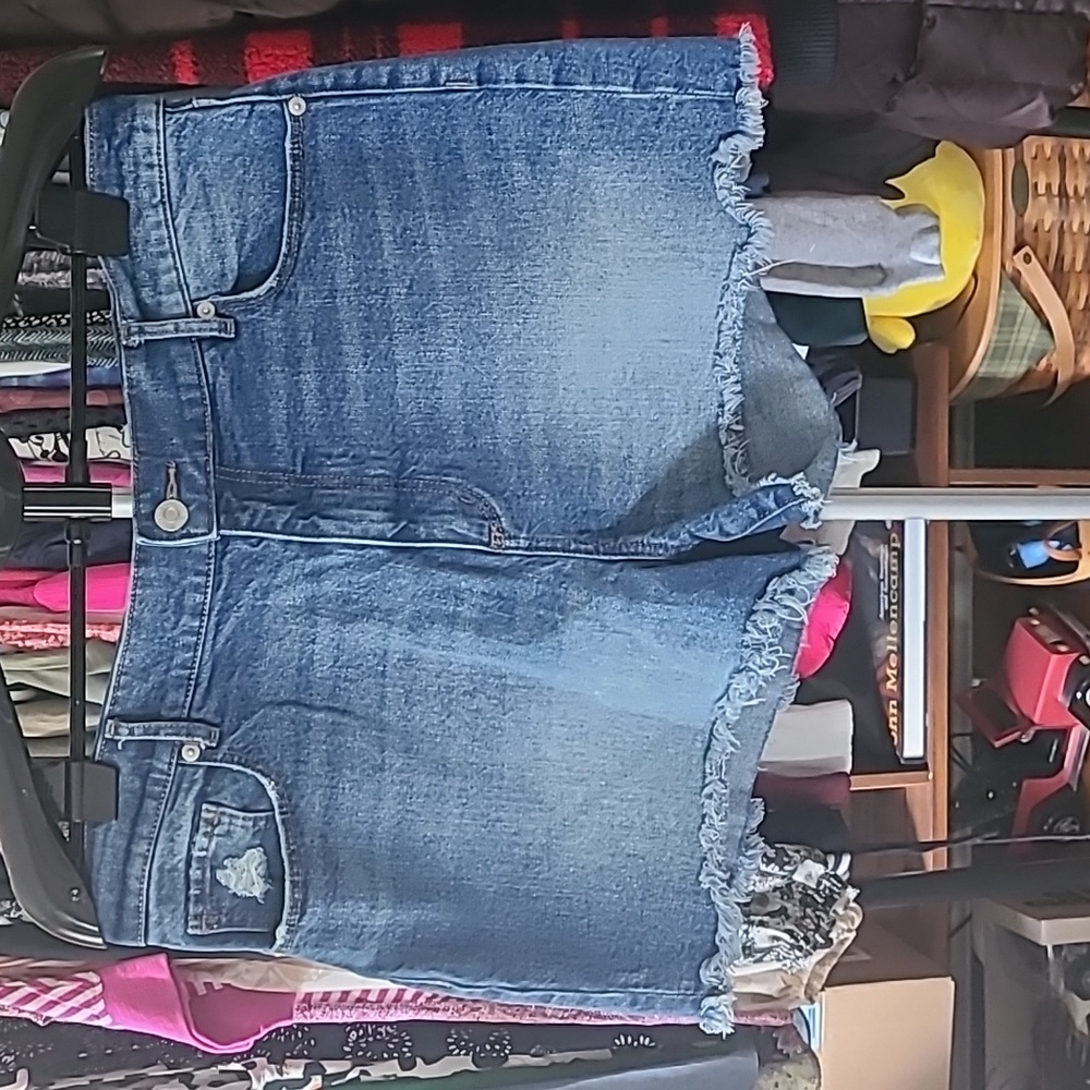 Loft Cut Off Shorts Sz 31